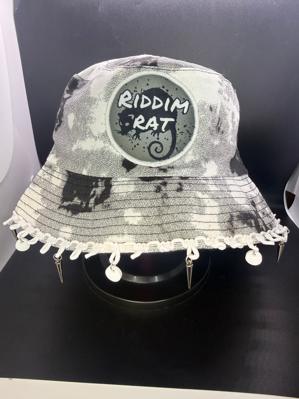 Riddim Rat 2 Bucket Hat - With or without charms