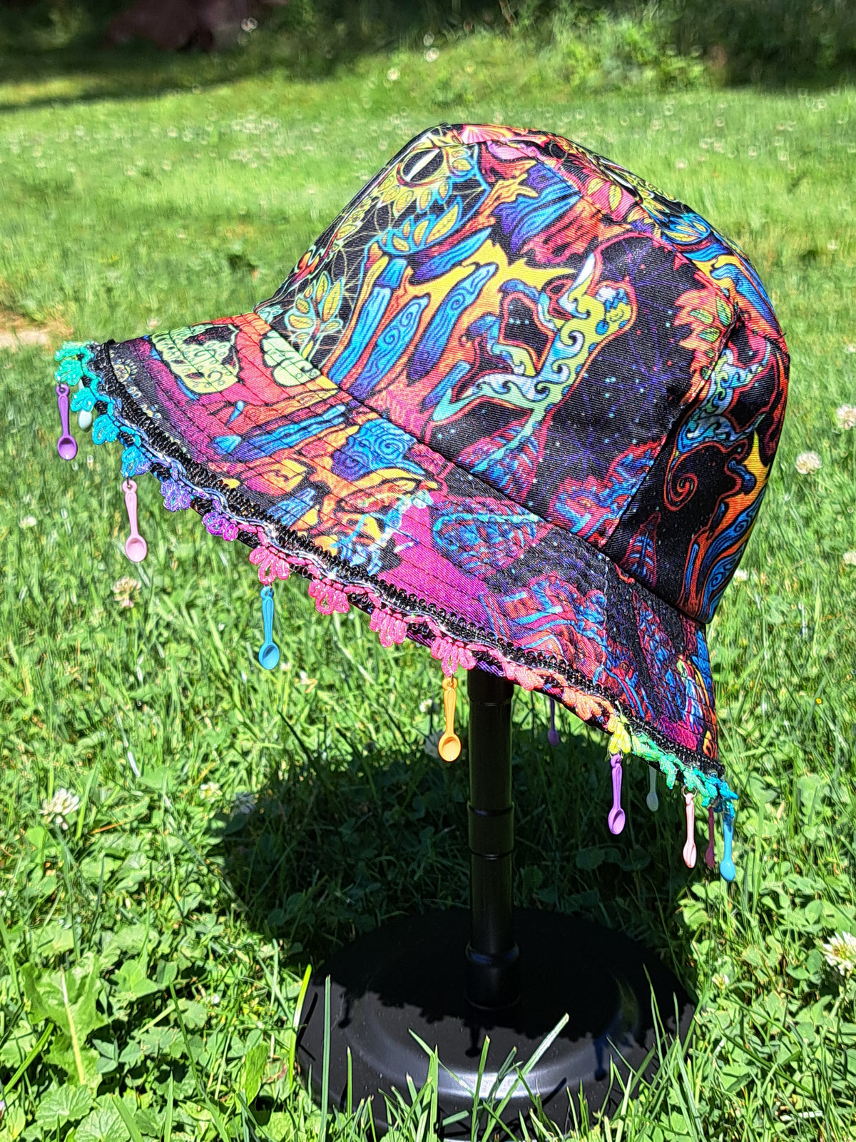 Trippy Spoon Bucket Hat