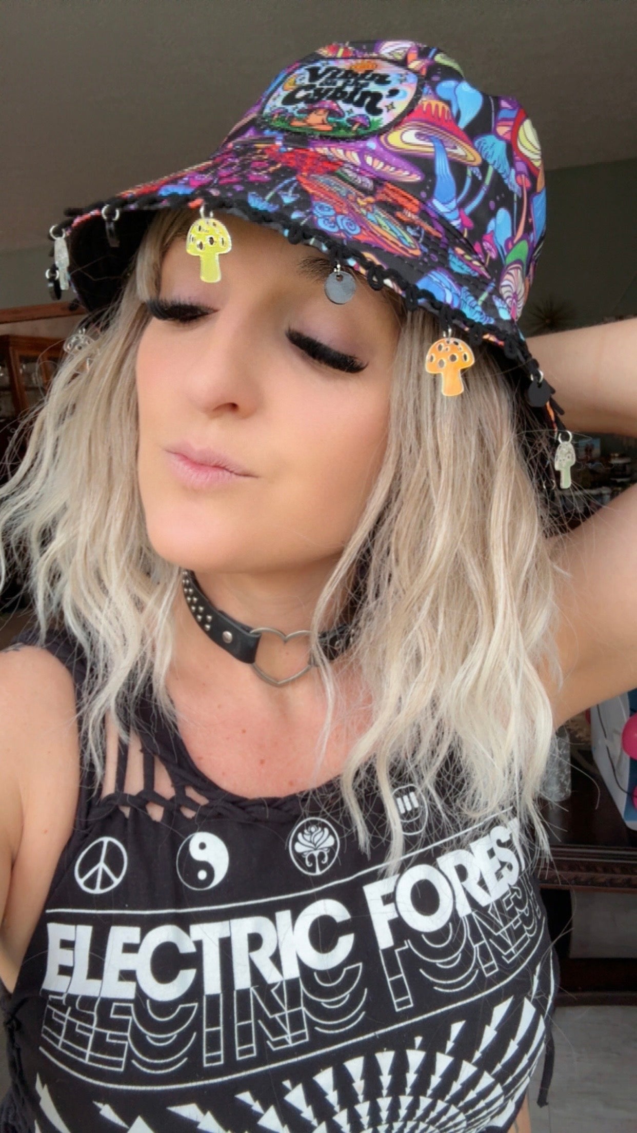 Vibin on the Cybin Bucket Hat - With or without charms