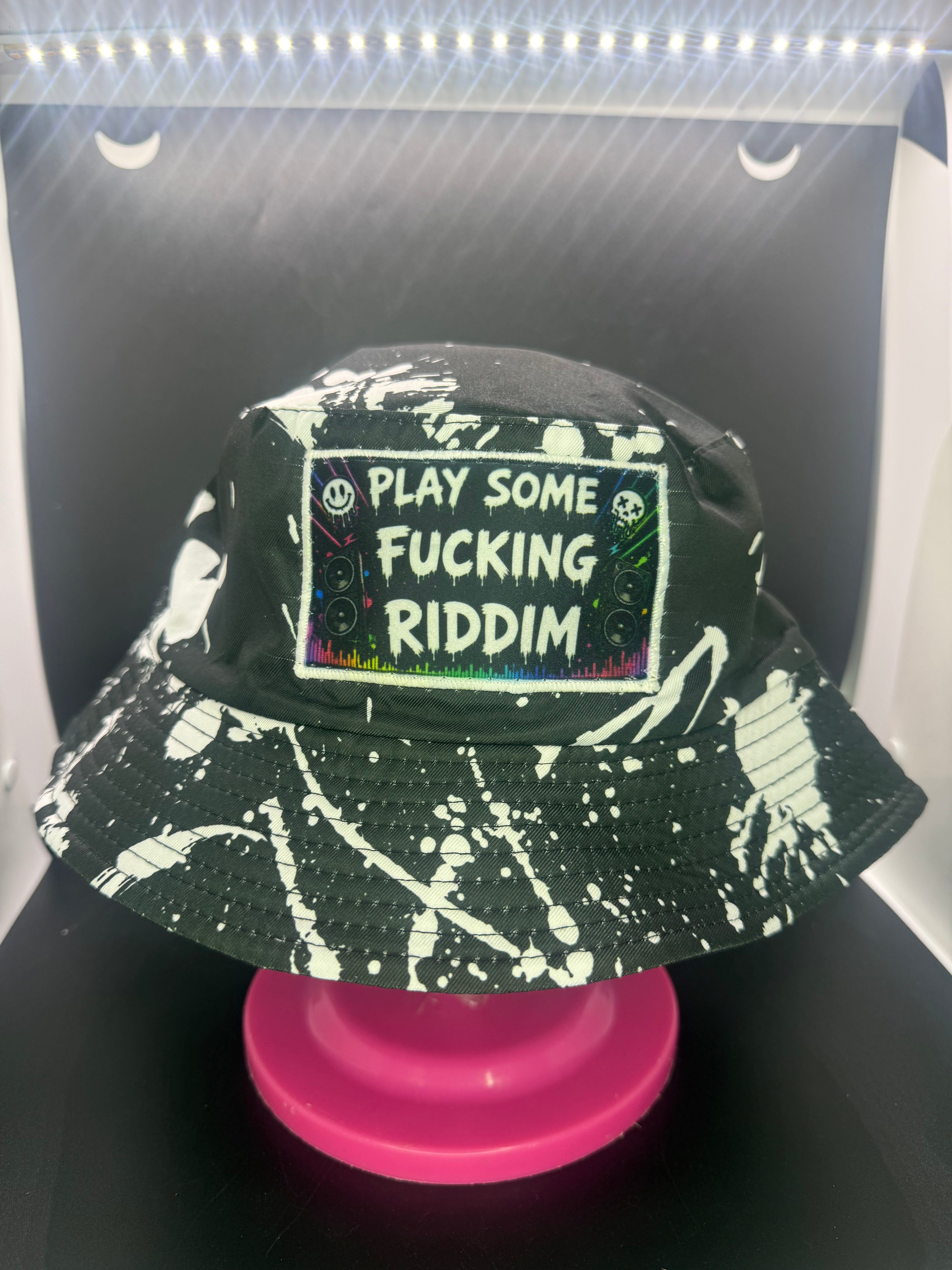 Play Some F*cking Riddim Bucket Hat - With or without charms