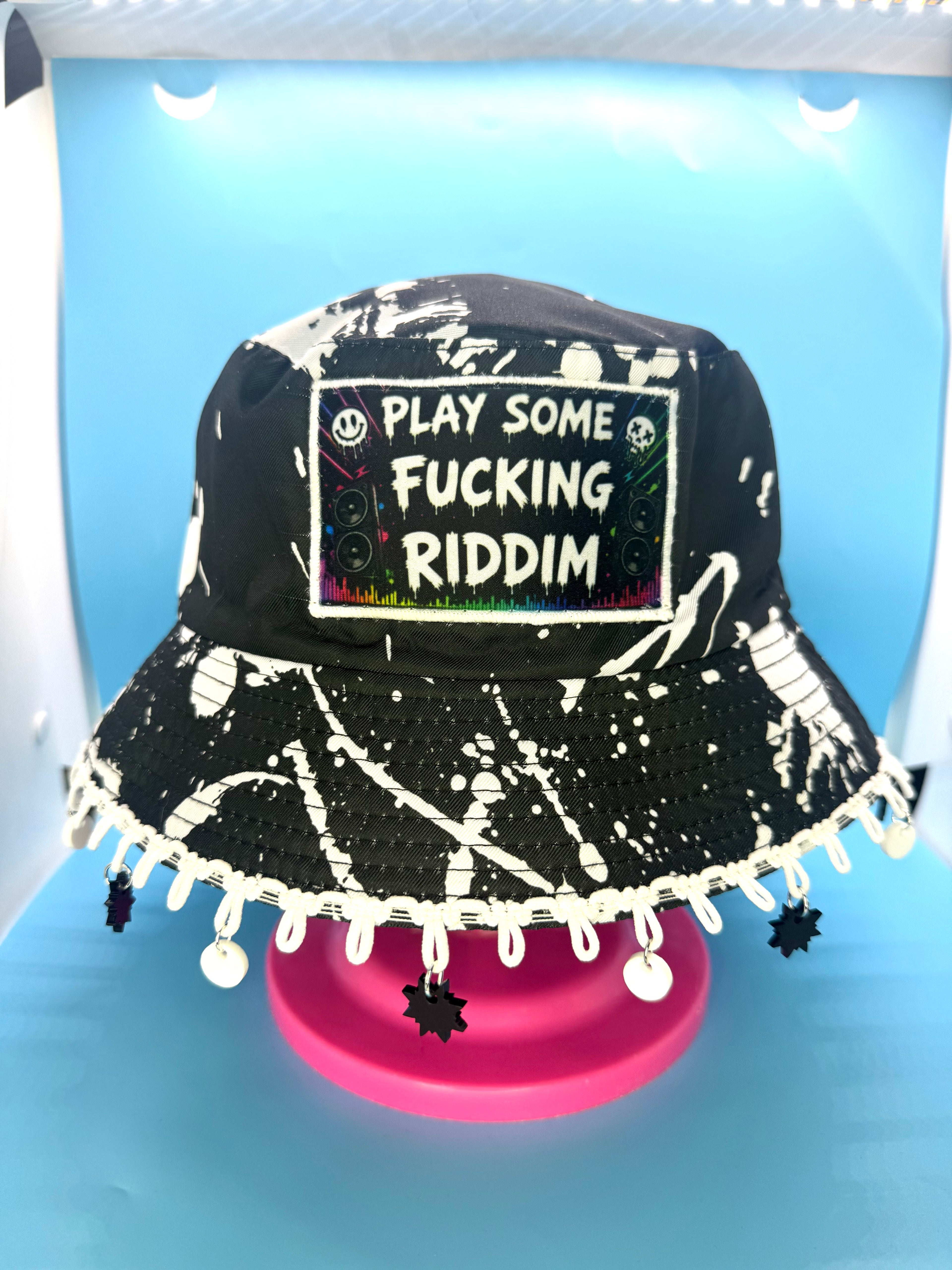 Play Some F*cking Riddim Bucket Hat - With or without charms